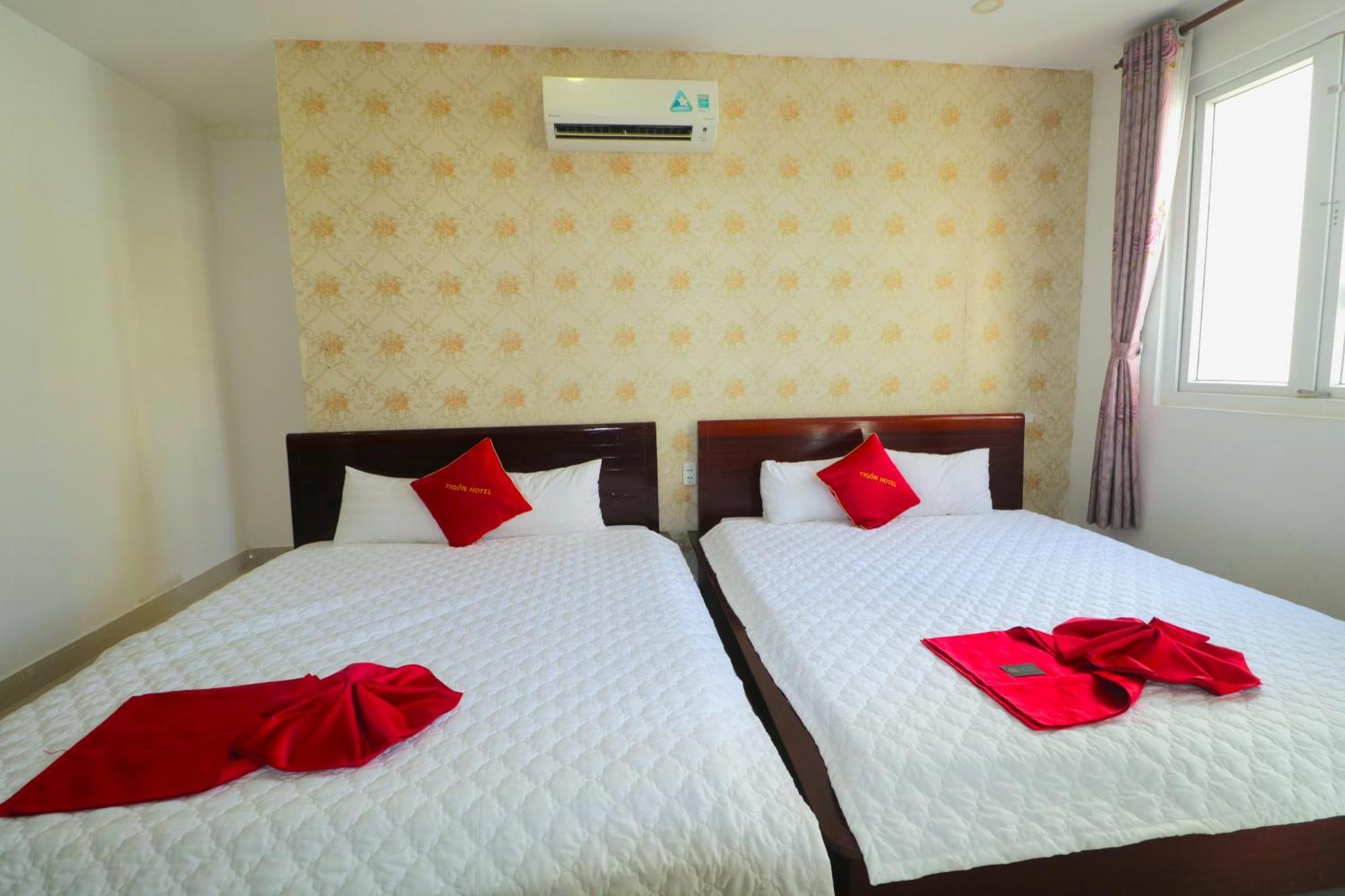 Hotel Tigon 头顿 外观 照片